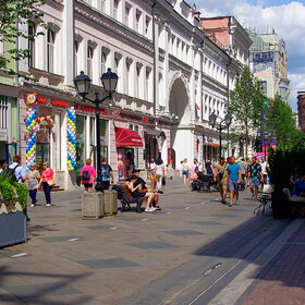 ����������